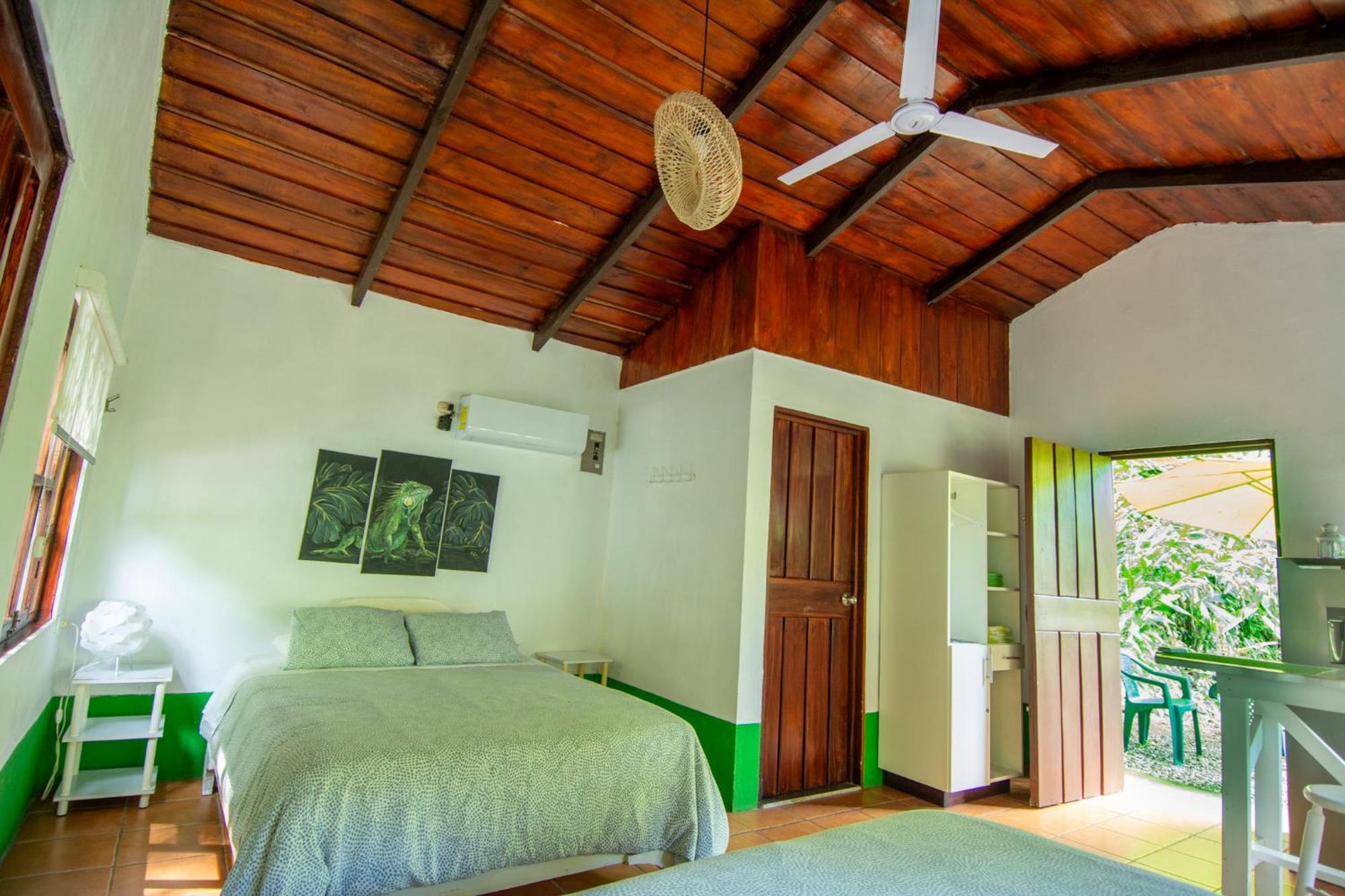 Quebrada Ganado Selva Color - Forest & Beach Ecolodge חדר תמונה